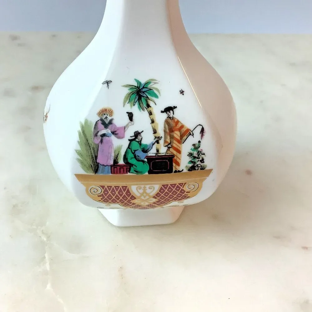 Royal Worcester  Fine Bone China England 4